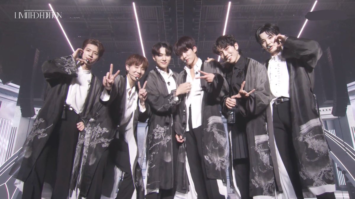 solaceifnt's tweet photo. been 13 years with infinite for me and though they’ve grown older they’re still the same playful young boys i’ve grown to love all these years. never change, infinite 🤍 https://t.co/eCSDkB3a8k