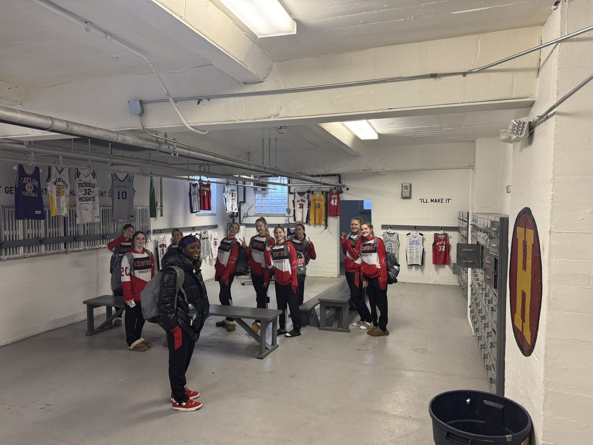 LWC Girls Basketball tweet media