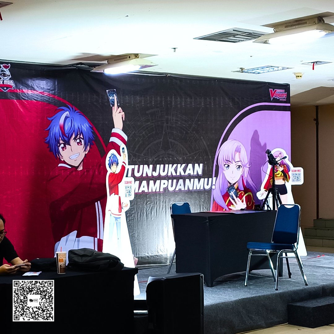 TeamUnitedofTri's tweet photo. Beberapa foto buat CF Vanguard Bahasa Grand Prix terakhir di tahun ini! Besok final nya, goodluck buat yang besok main. 

#tcgindonesia #kartutcg #cardfightvanguard #vanguardbahasa #tcg #vgbh #event #eventjkt https://t.co/EdPi1gNvCn