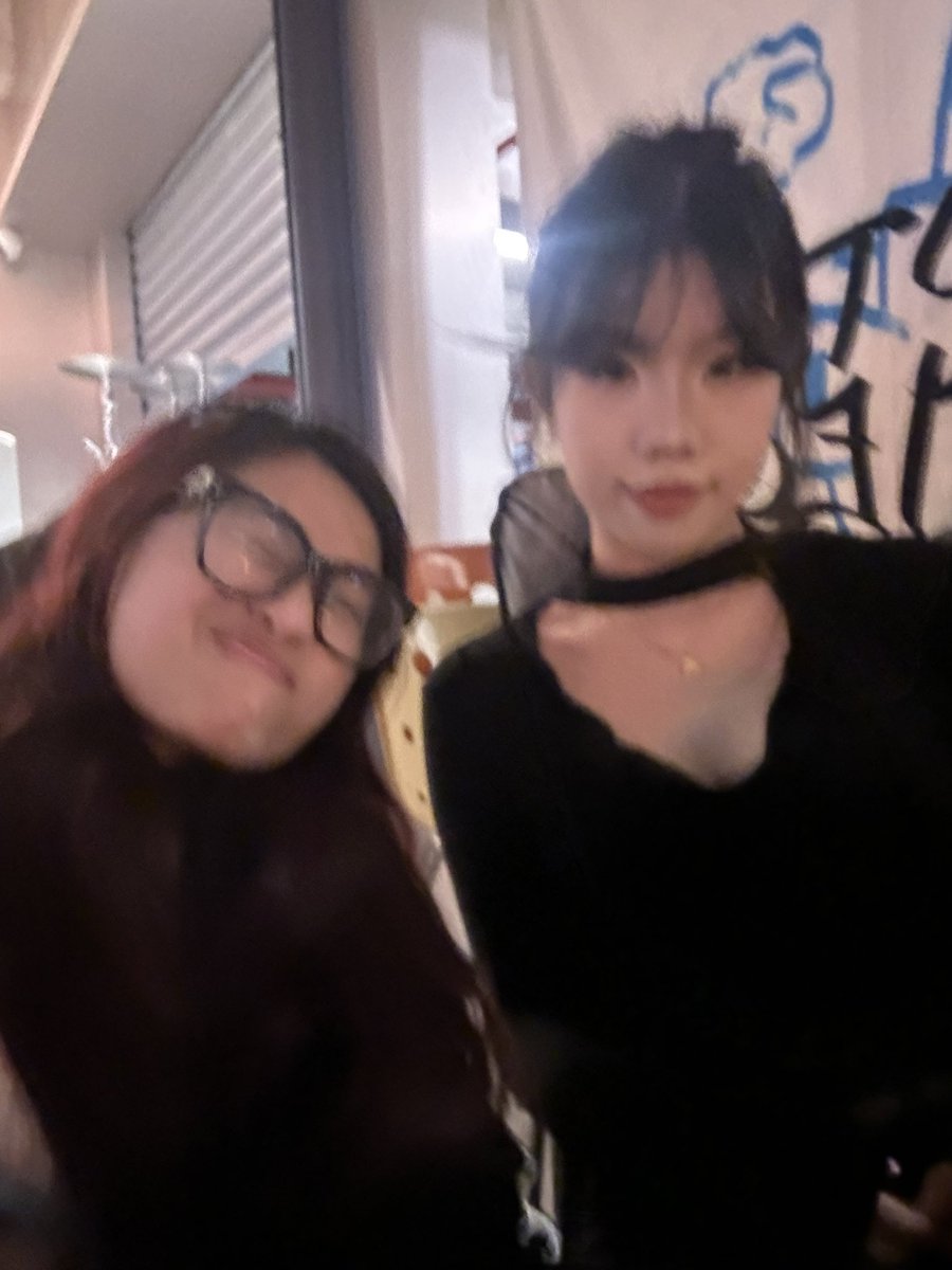 卖萌一下 #les #女同 #拉拉