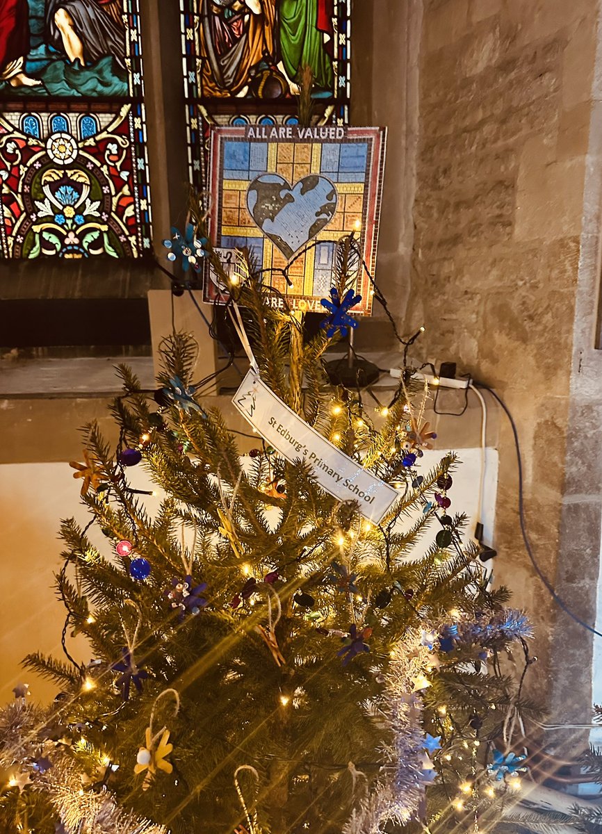 StEds_Primary's tweet photo. Don’t forget to head down to St Edburg’s church for the Christmas tree festival this weekend, it’s truly spectacular 🎄 https://t.co/il0l8KcHbM