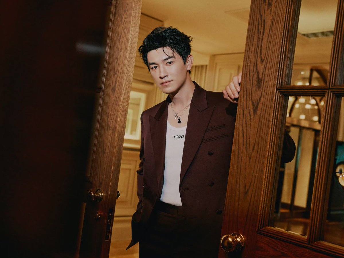 dramapotatoe's tweet image. #YangXuwen’s studio shares more snaps for 2024 iQIYI Scream Night

More - weibo.com/6025806534/510…