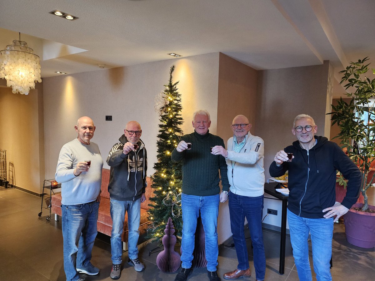 Stichting Mariniers Uitvaartteam tweet media