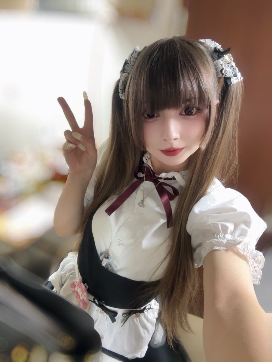久しぶりです💕　
最近ご主人様たち、お嬢様たち、お元気ですか？