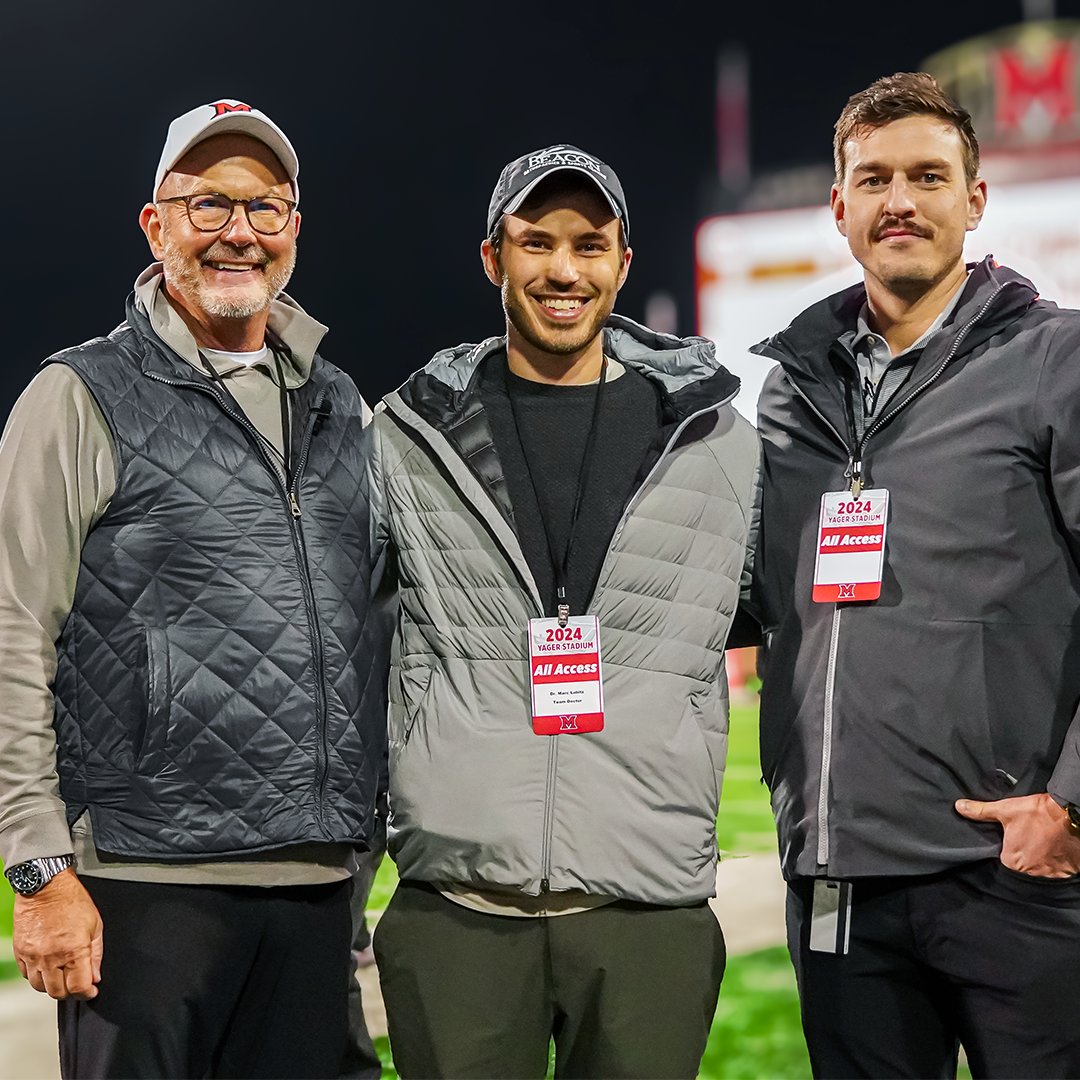 BeaconOrtho's tweet photo. ๐๐ฅ Good luck to Miami University in today's MAC Championship game in Detroit! Shoutout to Dr. Kremchek, Dr. Lubitz, and Dr. Rodenberg for keeping the team at peak performance. Bring it home RedHawks! ๐ฆ
๐
#LoveAndHonor #MACChampionship #MiamiRedHawks #TriHealth https://t.co/D0nqAX0AQ6