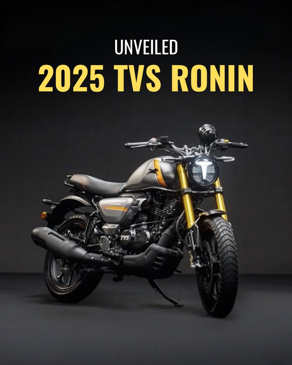 motorxone's tweet photo. TVS Motor Company has unveiled 2025 Ronin at their MotoSoul event held alongside India Bike Week in Goa.

The 2025 TVS Ronin gets two new colour options - Glacier Silver and Charcoal Ember replacing the previous Delta Blue and Stargaze Black.

#TVSRonin #IBW2024 https://t.co/skkQahgbMK