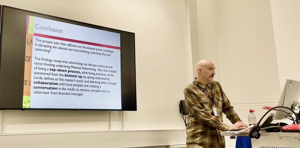 Latin American Studies At Westminster (LASAW) speaker <a href="/carlwjones/">Carl W Jones PhD</a>  discusses  Semiological Guerilla warfare  at our first seminar of  24.25 series  #semiotics #advertising #LatinAmerica #Diversity #Decolonisation <a href="/UoW_CAMRI/">CAMRI Media Research</a> <a href="/UniWestminster/">University of Westminster</a>