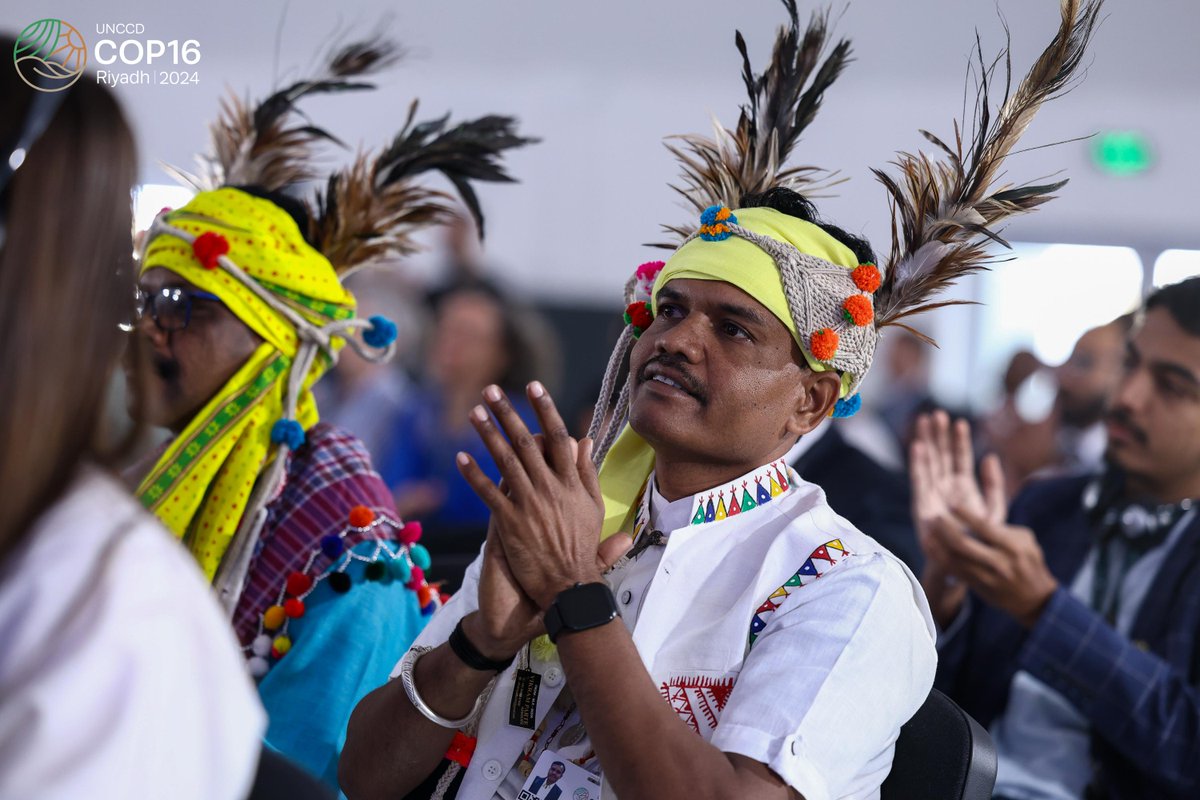 UNCCD marks a historic milestone at #COP16Riyadh with its first-ever Indigenous Peoples dialogue. This initiative aims to strengthen indigenous participation in the Convention's implementation, focusing on traditional knowledge exchange and sustainable land management practices. https://t.co/BOU4T6ekcU