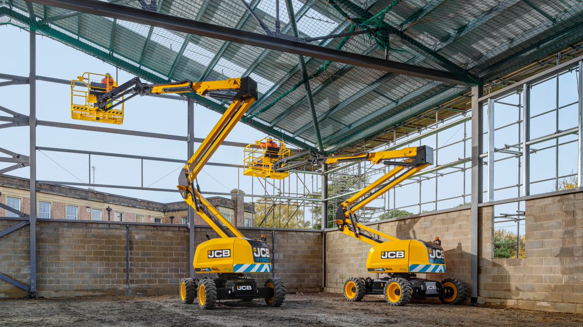 Choisissez la nacelle articulée qui vous convient : optez pour l'électrique avec la nacelle #JCB A45E ou pour l'hybride #JCB A45EH. C'est à vous de choisir ! 

Plus d'infos : brnw.ch/21wPg1r