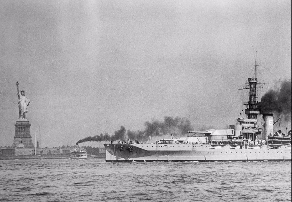 MarkArduino's tweet image. USS Arizona