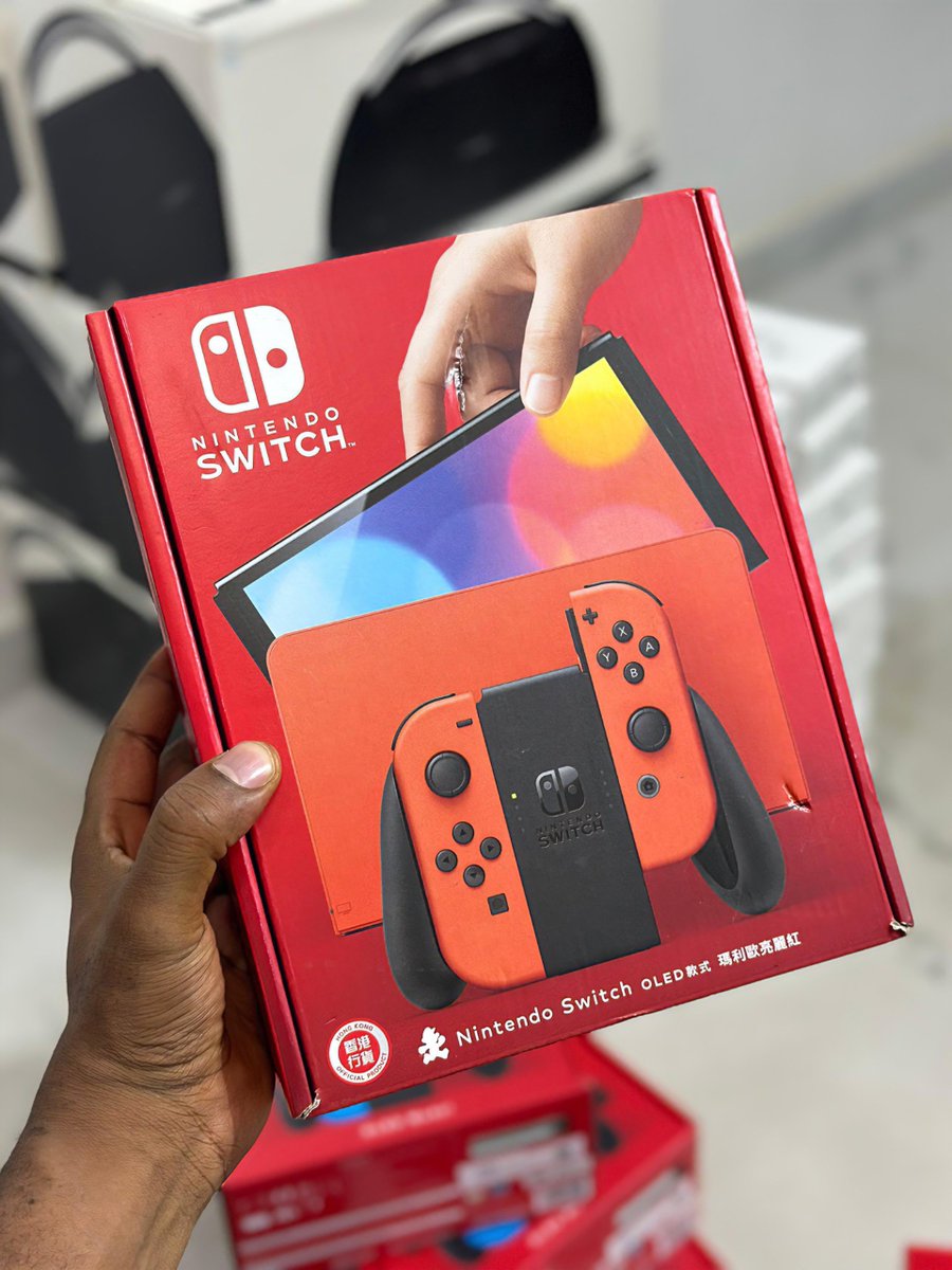 FabtronicsFAB's tweet photo. 🎮✨Nintendo Switch OLED portable game console! 💥
With the 3 different play modes ; handheld, Tabletop, and TV modes).

Price = 495,000 NGN. (Please always reconfirm current price and availability). 

#NintendoSwitchOLED #GamingInStyle #LevelUpYourPlay https://t.co/rXvRNvh5XL