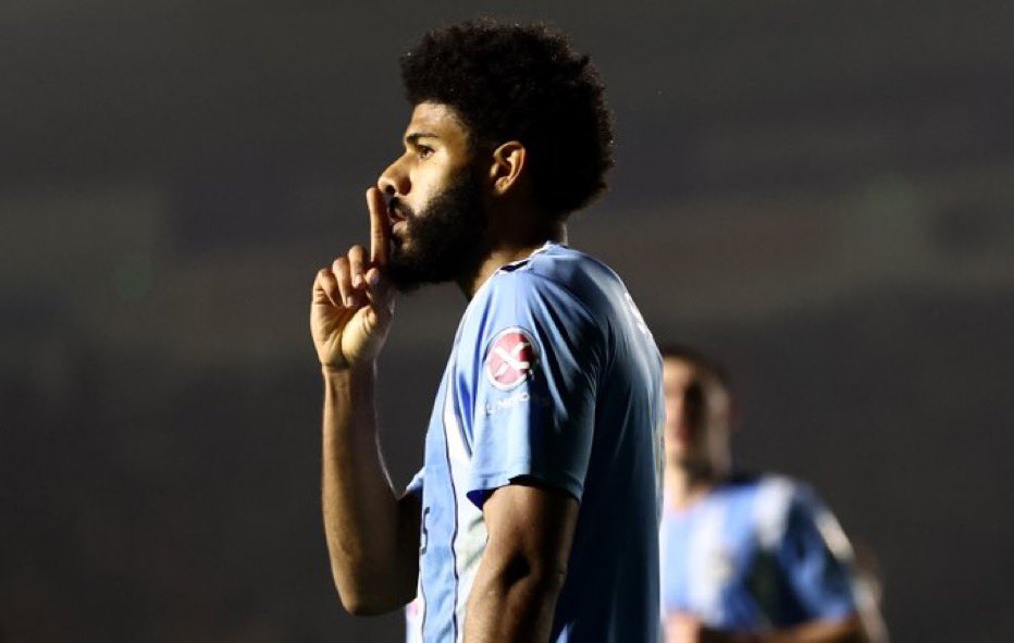 joel35920865's tweet photo. ellis simms is back and ready to cause chaos. #simmo #pusb https://t.co/ZxmehQjxGY