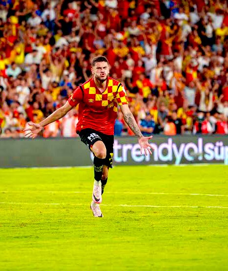 thePacific1925's tweet photo. AYAĞA KALKIN https://t.co/vaisaHiOx1