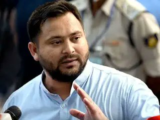 InsightfulBihar's tweet image. 🚨BIG UPDATE 🚨

🔥TEJASWI YADAV उम्मीद की किरण 🔥
Thank You 👏

📣 80 हजार लोगो ने फॉर्म नहीं भर पाया।
📣 बीपीएससी का server down था।

तो छात्र जिम्मेदार क्यों ⁉️
#no_normalization_in_bpsc #JAWAB_DO_BPSC #One_Shift_One_Paper #BPSC #bpsc70th #BPSC_70th  #ReOpen_70thBPSC_Form