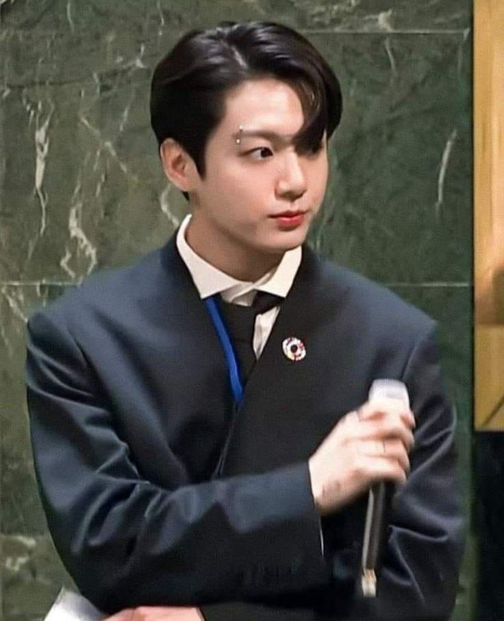 ๐ฃ๐๐๐พ๐ผ๐๐๐๐. tweet media