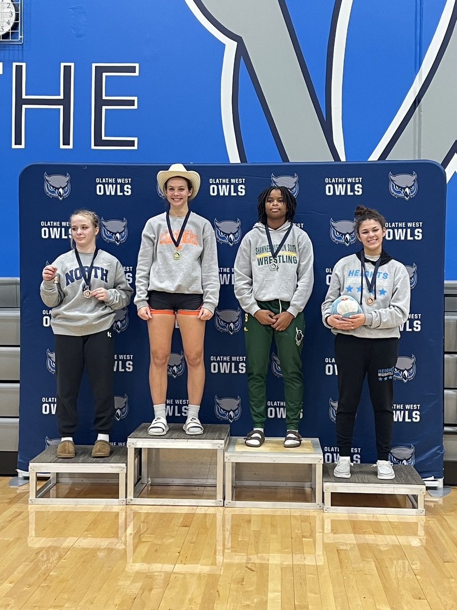 OG_Activities's tweet photo. Congrats to @ladypanth_wrest performance at Olathe West  - Wild West Kickoff Classic
L. Phillips 1st
K. Fallert 1st
B. Rinse 4th https://t.co/TuXbVYfFOm