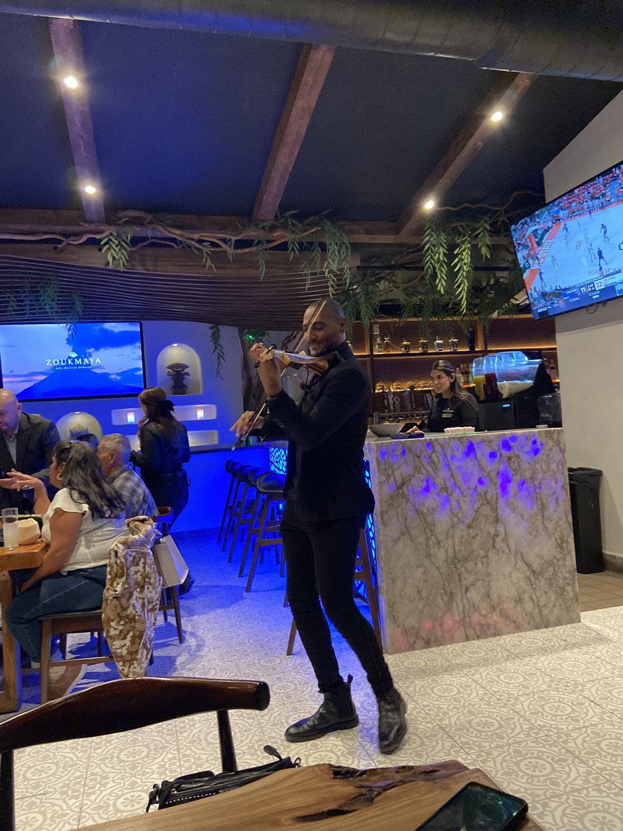 grandcasinoMN's tweet photo. We're across the finish line in our North Metro VIP Dinner Series! 🥗
Thank you, Zoukmaya, for an amazing dinner. 🎻
#VIP #Dinner #Yum #Cocktails #Violin #LiveMusic #VIPDinner #Perks #Salad https://t.co/f3cDxSwylL
