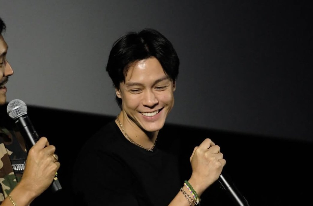 ทุกคน *เงียบ*