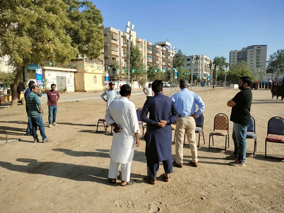 JIKarachiEast's tweet image. امیر جماعت اسلامی شرقی نعیم اختر کا بنو قابل ٹیسٹ کی تیاریوں کے جائزے کے لئے منگل بازار دورہ۔

For Registration 
BanoQabil.pk

#BanoQabil #YouthEmpowerment #FutureReadySkills