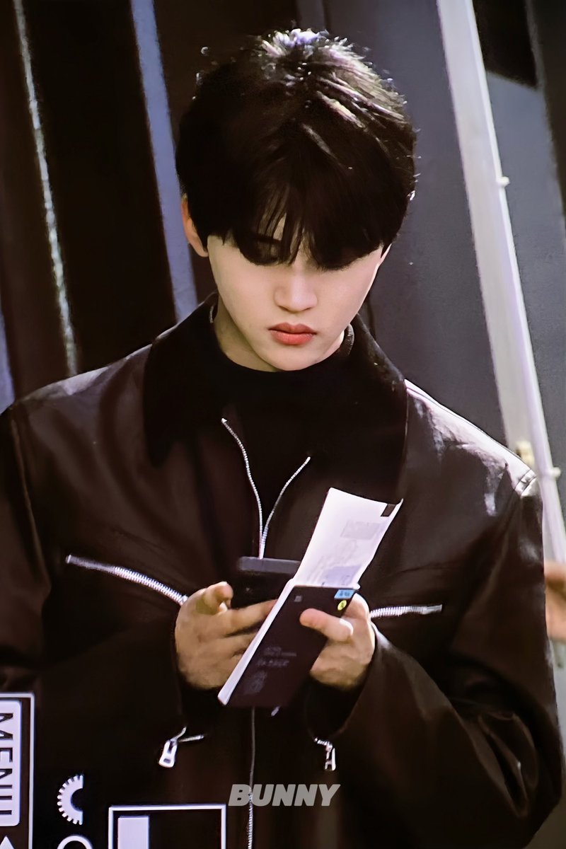 241207

#루네이트 #LUN8 #도현 #DoHyun