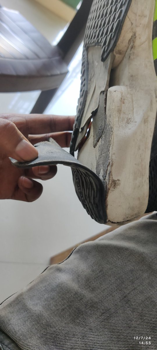 I had a lot of trust in adidas shoes. I have been using shoes of this company for 4 years but this time I bought the shoes on 10 April and started wearing them from 3 September. But the sole of the shoes turned out to be so useless that it came off in just 2 months.