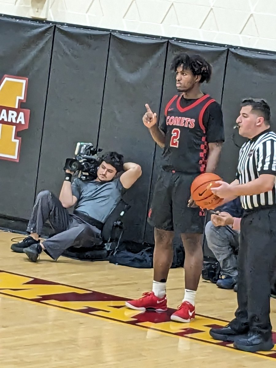 Also for Westchester HS in their win 6'9" '26 Tajh Ariza #0 had 12pts 8reb before fouling out and 6'4" '26 Khaeden Asher-Grady #2 added 8pts 7reb 3asts.