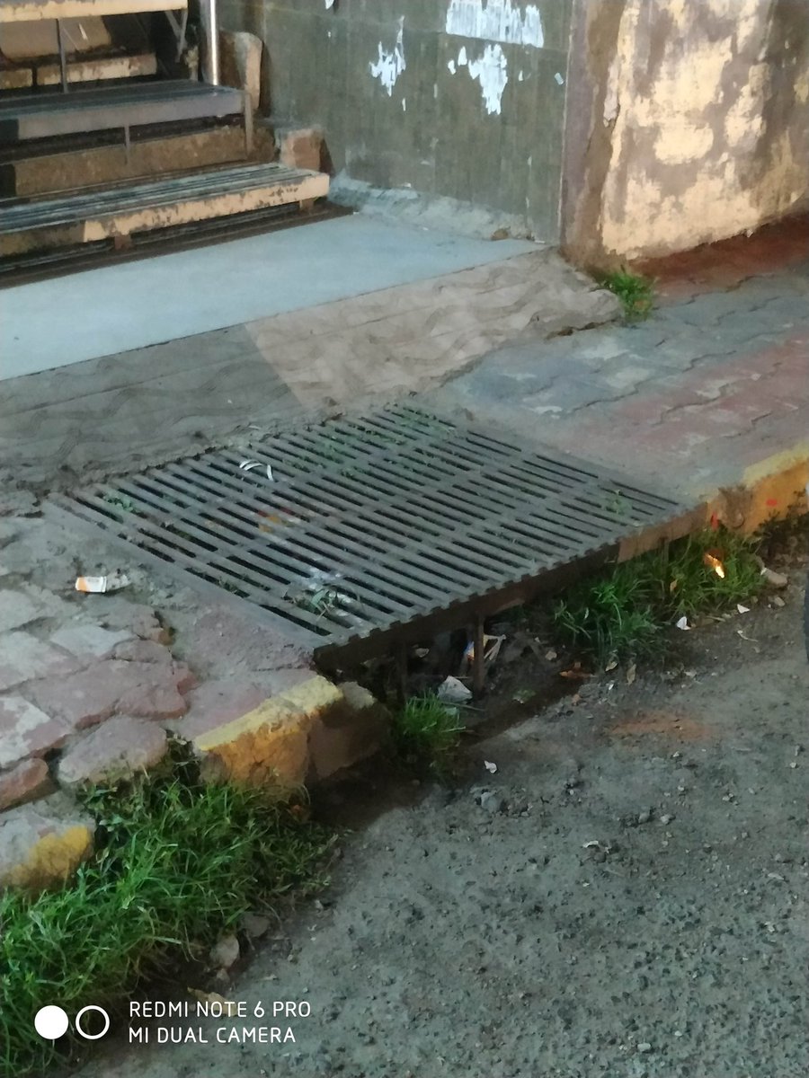 VinodbhaiMistry's tweet photo. The work to make accessible  of @TheOfficialSBI New Sama Rd, Vadodara in progress.
Request take trial of ramp as  gradients is too steep&amp;narrow.
Wheelchair user can’t use. 
don’t know lift size.
The court of commissioner, divyangjan had ordered br to make accessible. @MSJE_AIC https://t.co/4aE9raR23W