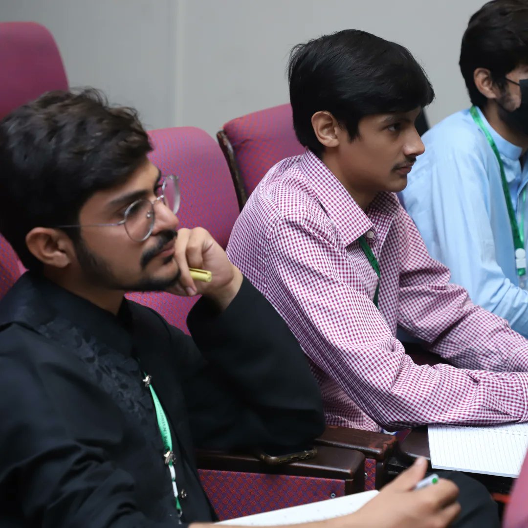 uolypdc's tweet photo. Day 2 of the 5th National Policymaking Competition began bright and early, with the participants being treated to a series of engaging policy lectures and case study discussions led by our esteemed internal judges for each module!

#PMC5 #PMC2024 #YPDCUOL #ULahore https://t.co/v6YcWCNeHp
