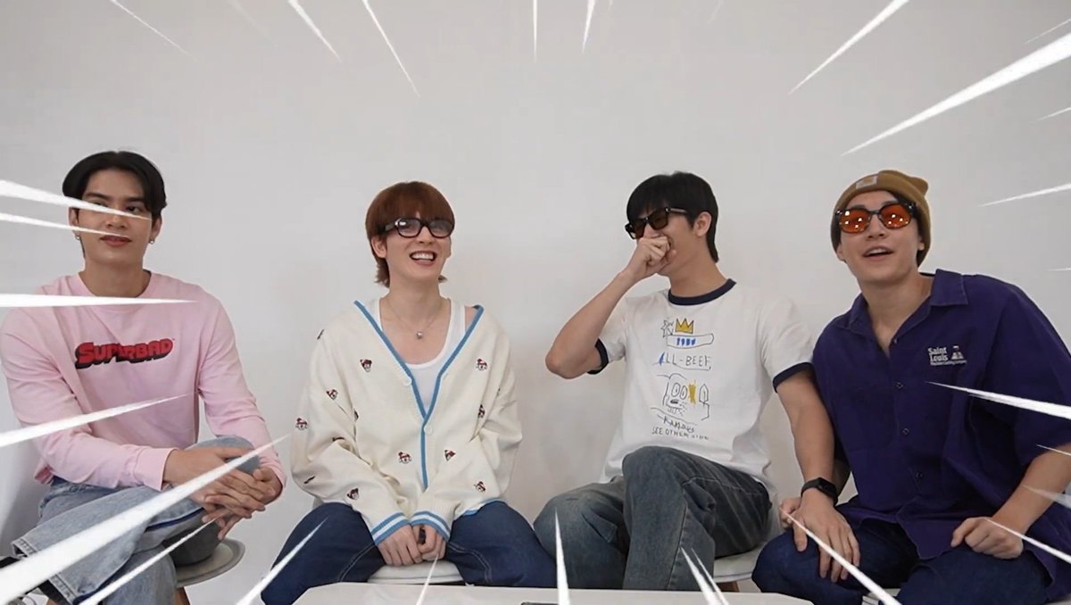 fangirl_camille's tweet photo. We got #TeBank and #MosPete 🤭
MB JOY TO THE GAME
#MBgameEP100 https://t.co/Z3Wp0fHF6a
