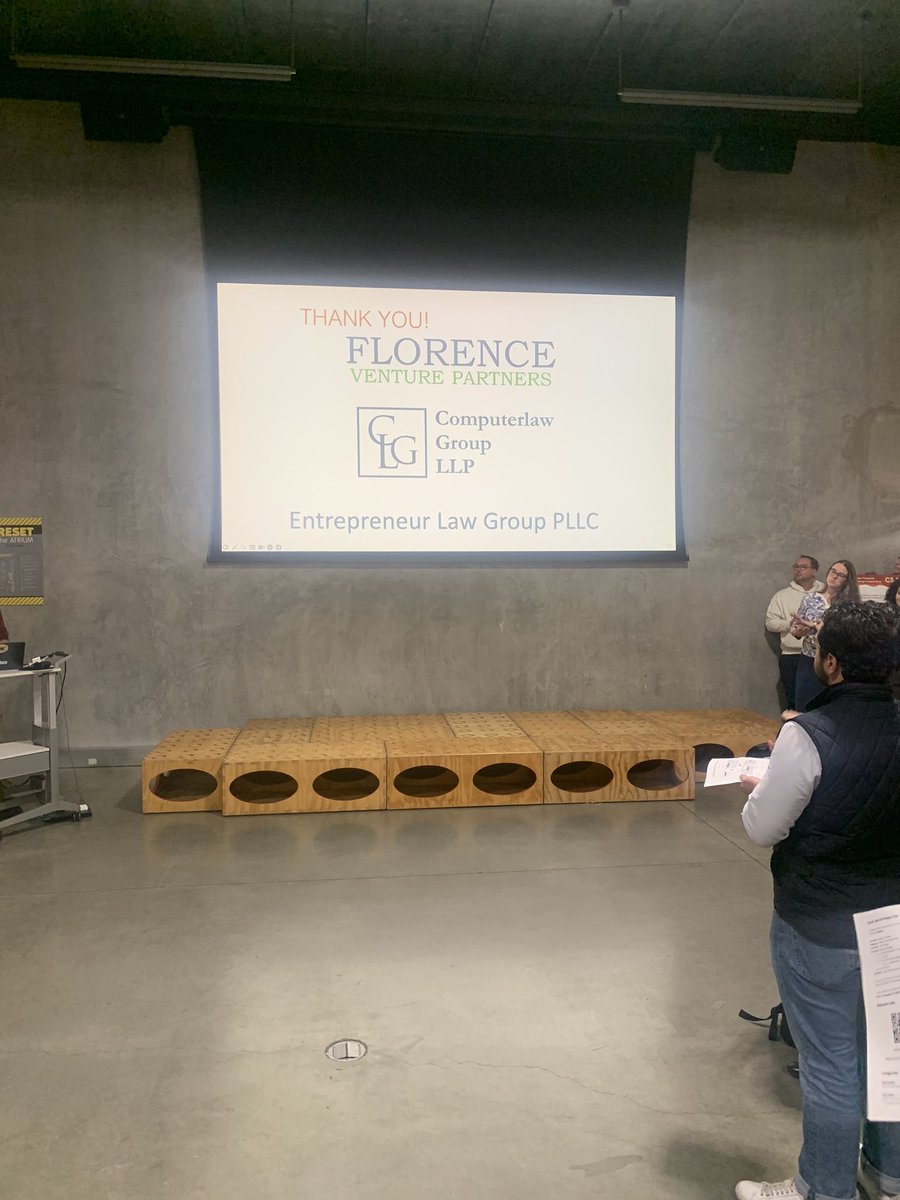 Entreprelawgrp's tweet photo. @TheAIColony Happy to have helped Professor James Landay and his 100+ students across 25+ teams who created new AI product ideas from scratch in under 10 very accelerated weeks in Stanford CS 147 class. #AI #ux #stanford #ffcdr #florencevp #elg #clg https://t.co/1YBpqyYPY0