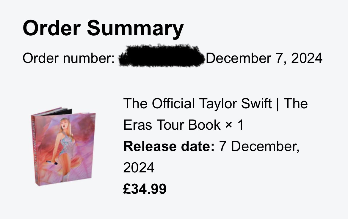 Nomio1984's tweet photo. Sold out in less than 5 minutes but guess who managed to bag one 😉 That’s going to earn me some serious brownie points on Christmas Day 🥰
Most expensive book I’ve bought in a while but worth it to see Mya’s face 🥹
#taylorswiftbook https://t.co/ceEhcXxQsv