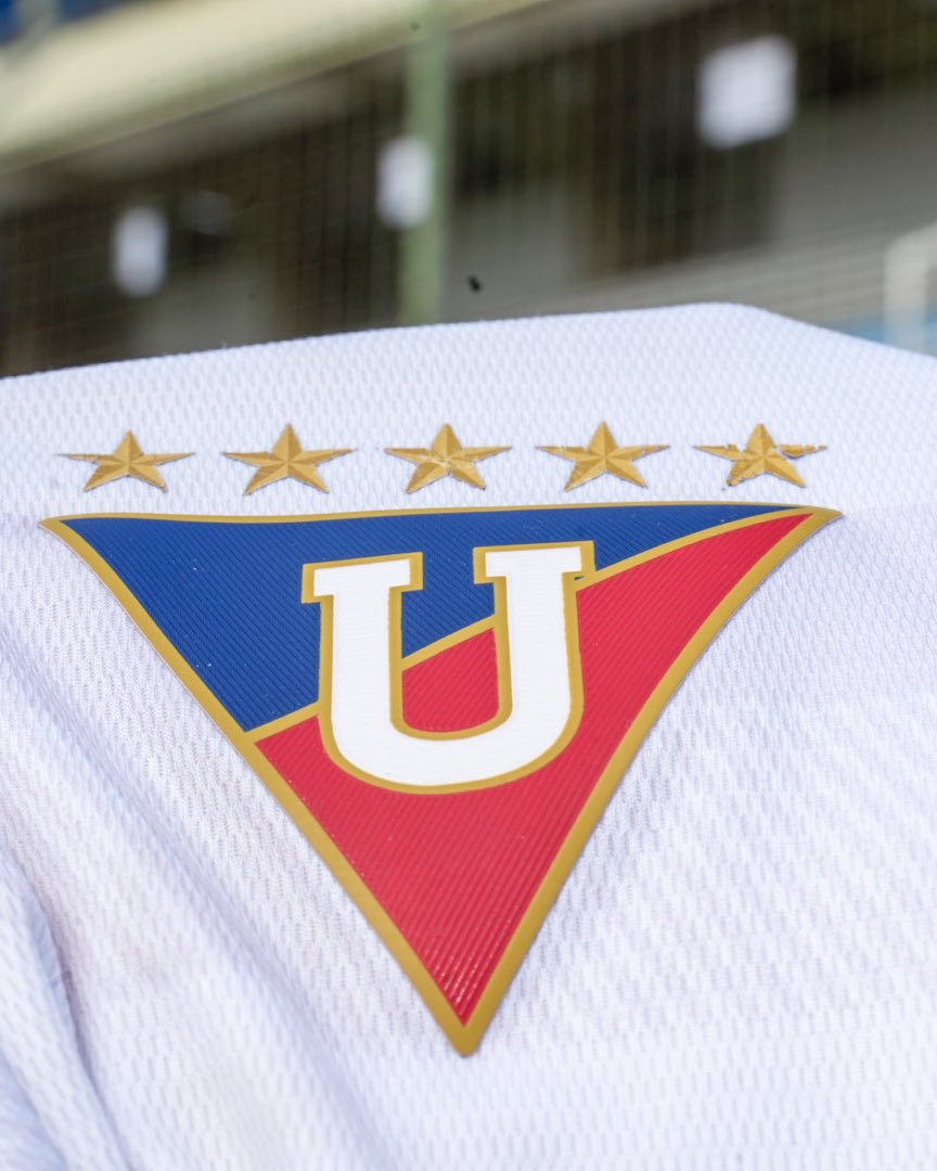 Formativas_LDU's tweet photo. U17 | Camerino listo ✅
El jefecito ya dejó todo en orden 🫡
#FinalU17
#LIGAOrense https://t.co/YR1zRdNrbA