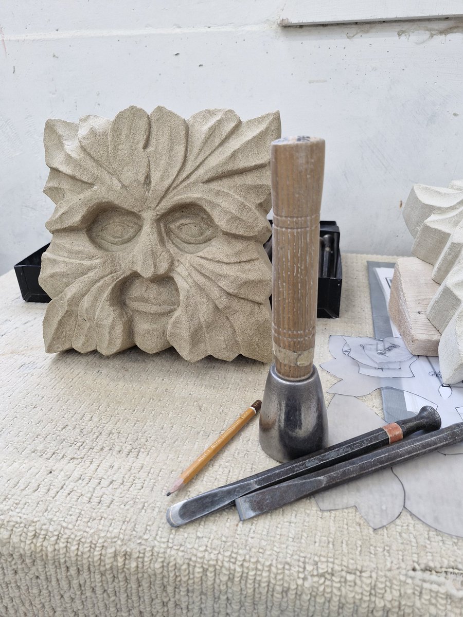 Helen Russell tweet media