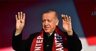 Erdoğan Ak Parti İl Kongresinde Konuşuyor. Canlı

egazetegaziantep.com.tr/2024/12/07/erd…