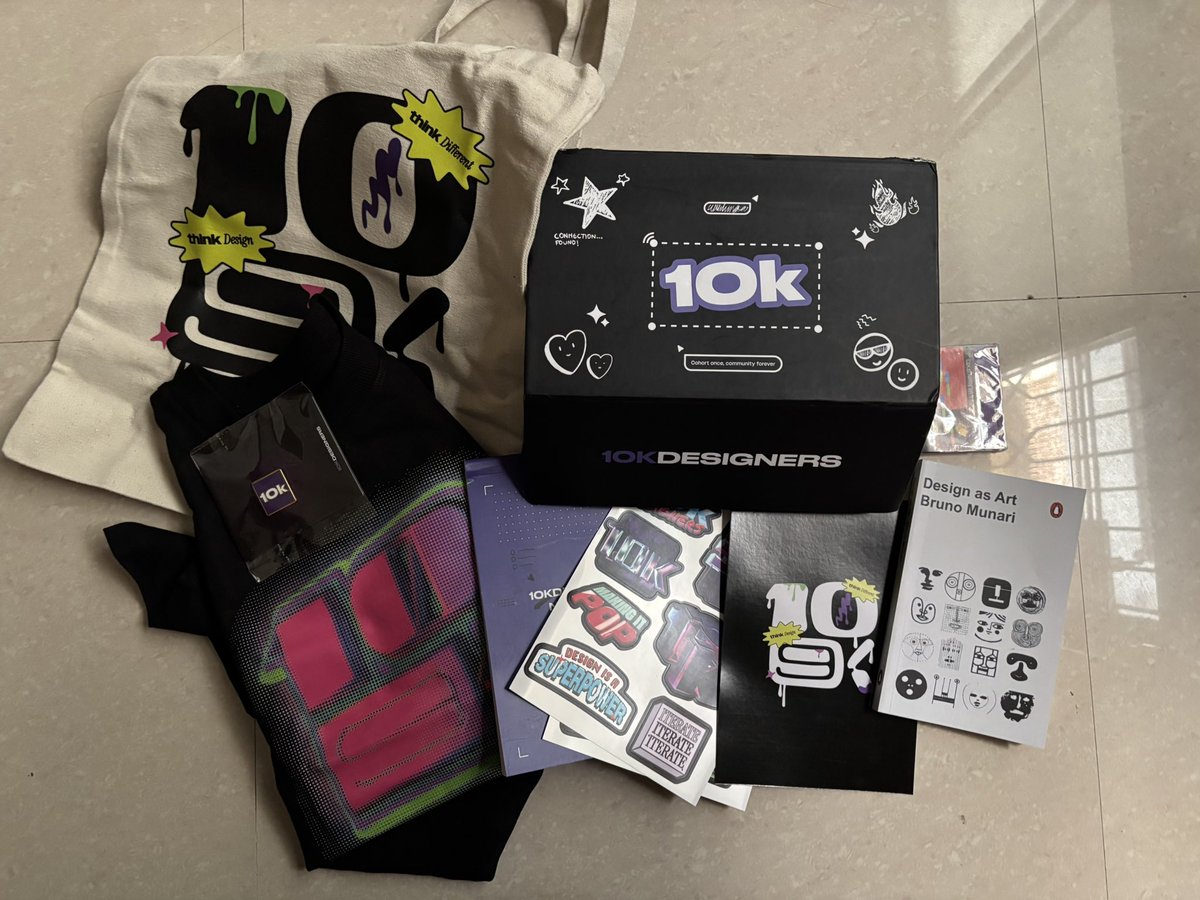 VishakhaAg83422's tweet photo. Big thanks to @10kdesigners , @abnux , and @jayneil for the amazing grad kit for Cohort 9! The goodies are great, but the C9 T-shirt is definitely the highlight. Proud to be part of this community! #Cohort9 #GradKit #10kDesigners https://t.co/49Gdr5isej