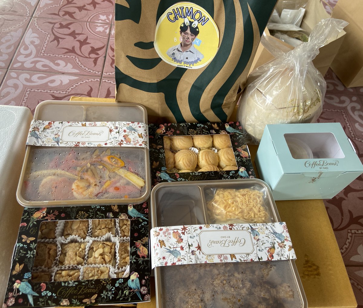 chimon_official's tweet photo. ขอบคุณ Food support มื้อเย็นนะคะ 
07122024 (5)

@nnnewty

#ชิม่อนไงจะใครหล่ะ
#ChimonWachirawit 
#HideAndSis https://t.co/5Sww3ukRJm