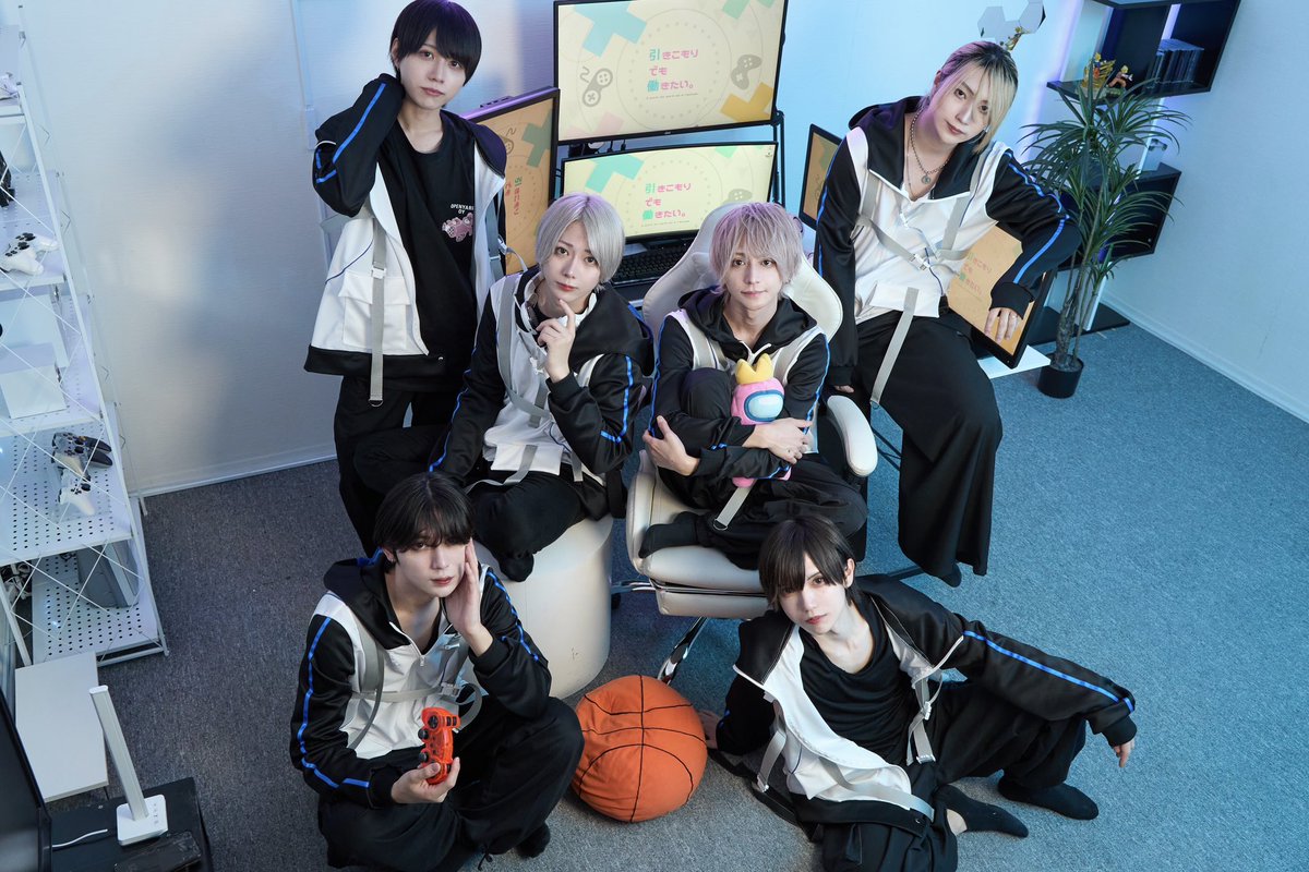 hiki_hata's tweet photo. 【全体アー写公開!!!】

たくさんのいいね👍リポスト👌ありがとうございました‼️

1,000いいね＋リポストを超えましたので、、、

🎊☆*:.｡.全体アー写公開 .｡.:*☆🎊

あおば　(@hikihata_aoba )
とい    (@toy_o3o_ )
とや　(@_sosyo2on_ )
こう　(@kounyan_117 )
あき　(@miyoshiakito )
ようへい　(@akatsuki_yohei )

さらに、、、
いいね+RT=500で個人キャスト写真公開‼️

衣装も新たに頑張って参ります！今後ともよろしくお願いいたします🙇