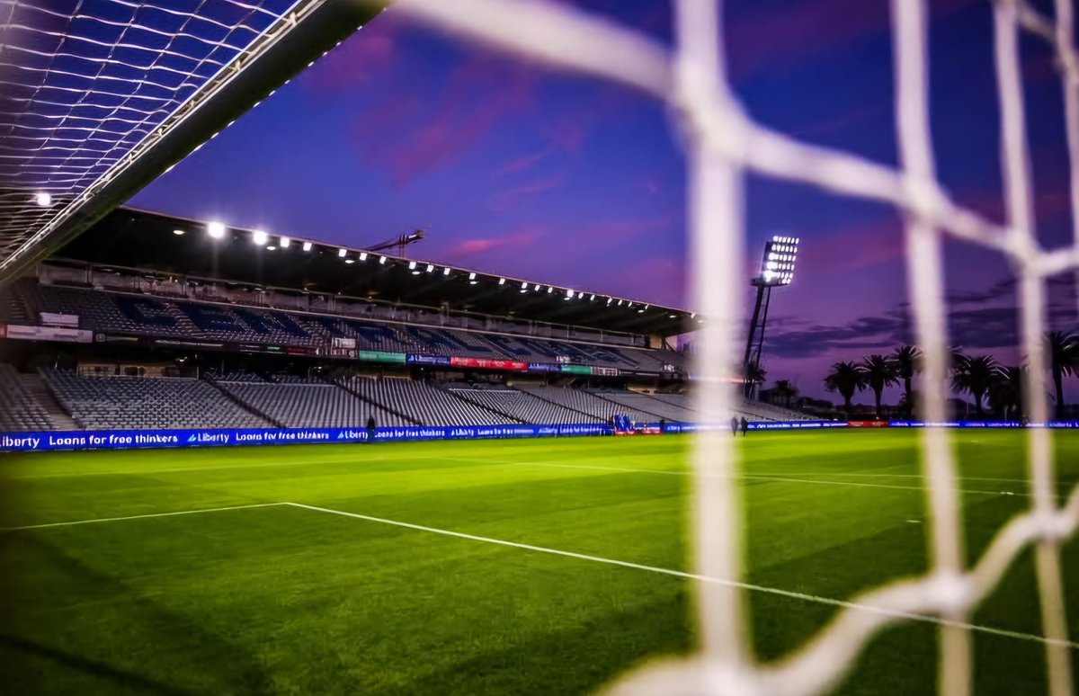 polytecstadium's tweet photo. 1️⃣ more sleep before #OurParadise🌴 hosts a #CCMvSYD thriller🔥

The @CCMariners return to action tomorrow at home, as they take on  @aleaguemen rivals @SydneyFC⚔️ 

🏟Gates: 5pm
⚽️Kick-Off: 6pm
🎟️https://t.co/7S25oznRS1 

#CCMFC #ALeagues #LoveCentralCoast #CreatingTheExperience https://t.co/aSZTHZJVnP