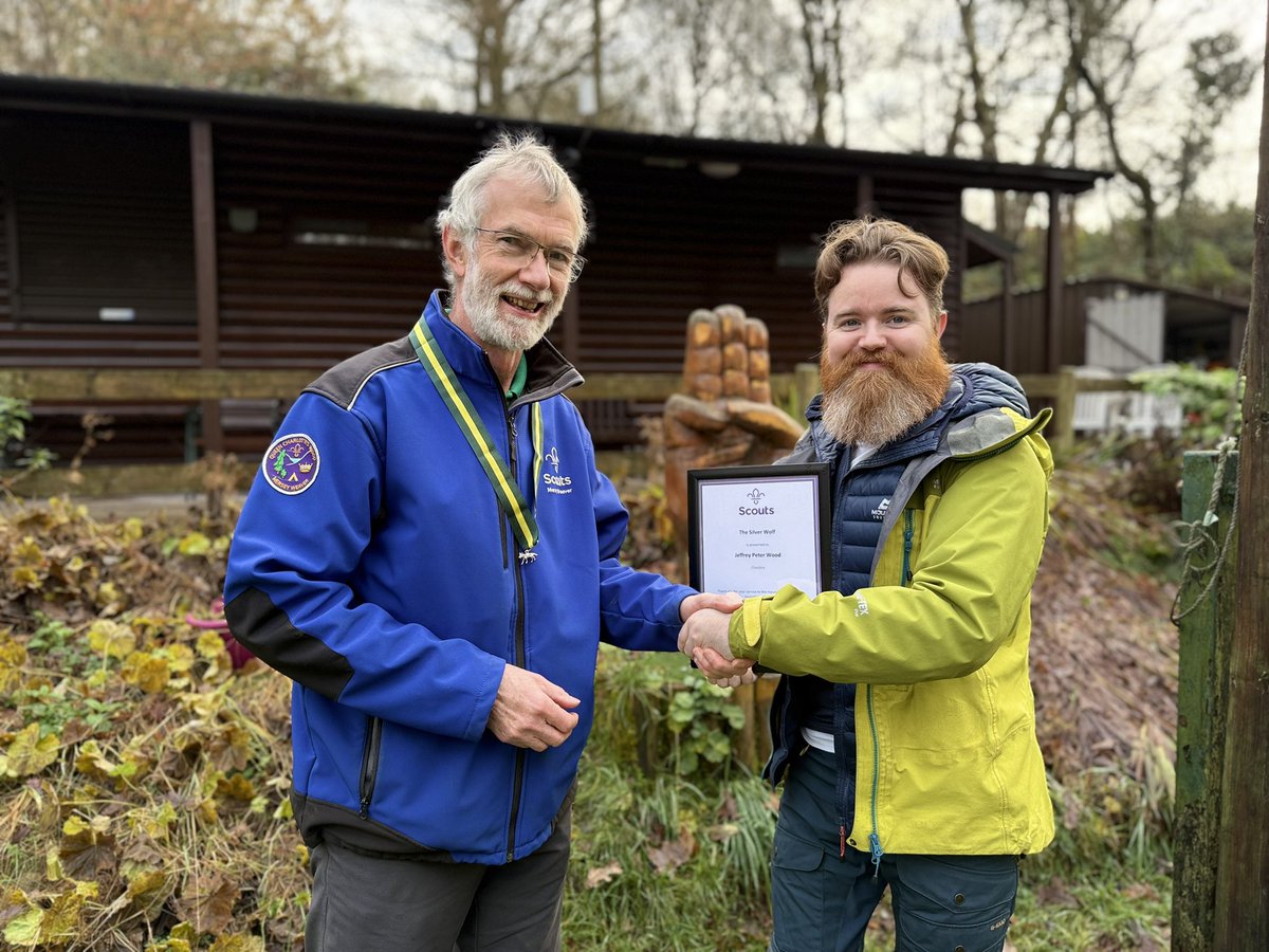 It was a real honour to present Jeff Wood with his Silver Wolf 🐺 🎖️ at Queen Charlotte’s Wood on Tuesday. Jeff is an outstanding volunteer and the Silver Wolf is the highest accolade a volunteer can achieve. Thanks Jeff for all the work you do for Explorers, Top Awards and QCW