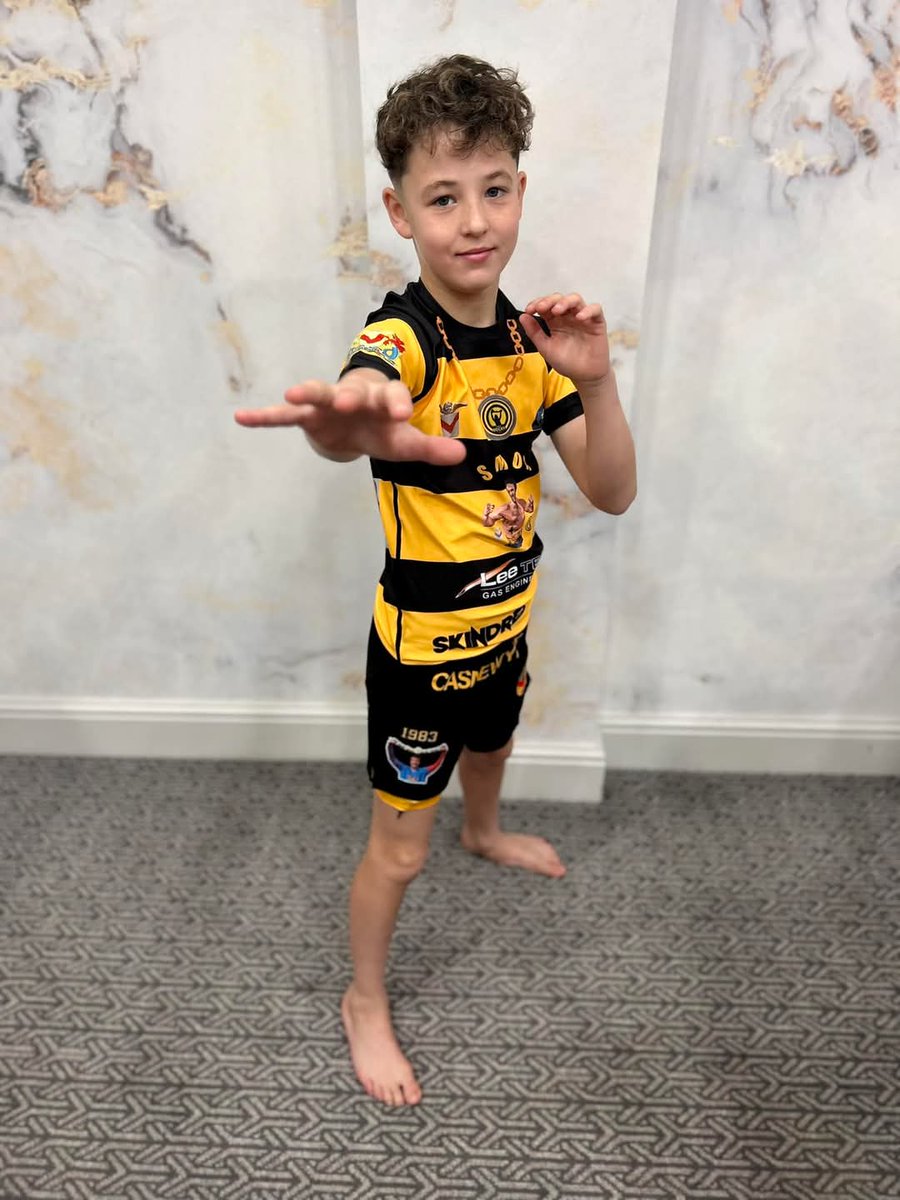 WelshRocky_1983's tweet photo. Welsh Rocky - ๐๏ธ
๐ฃ Finn Pearce of @newportmma gets the hard fought victory at Combat Challenge 5 - ๐๏ธ๐ด๓ ง๓ ข๓ ฅ๓ ฎ๓ ง๓ ฟ
โน๏ธ The sold out atmosphere wasโก๏ธ and John Toothill and his team put on a fantastic show ๐๐๐
#davidbomberpearcelegacy #advancementofsport #WelshRocky #newportmma #FRP13๐ฅท๐ฟ https://t.co/6qWKClHuFl