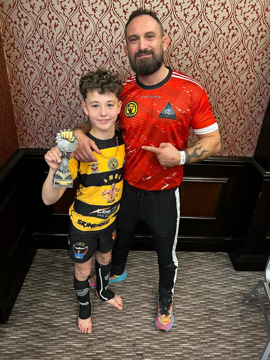 WelshRocky_1983's tweet photo. Welsh Rocky - ๐๏ธ
๐ฃ Finn Pearce of @newportmma gets the hard fought victory at Combat Challenge 5 - ๐๏ธ๐ด๓ ง๓ ข๓ ฅ๓ ฎ๓ ง๓ ฟ
โน๏ธ The sold out atmosphere wasโก๏ธ and John Toothill and his team put on a fantastic show ๐๐๐
#davidbomberpearcelegacy #advancementofsport #WelshRocky #newportmma #FRP13๐ฅท๐ฟ https://t.co/6qWKClHuFl