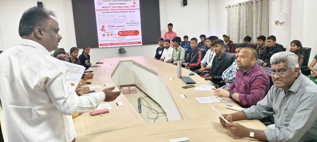 CTUAP_VZMAP's tweet photo. Delivered through collaborative efforts with leading organizations such as AICTE and NASSCOM, the program ensures exposure to cutting-edge trends, tools, and techniques. https://t.co/VvQc8pvMqO