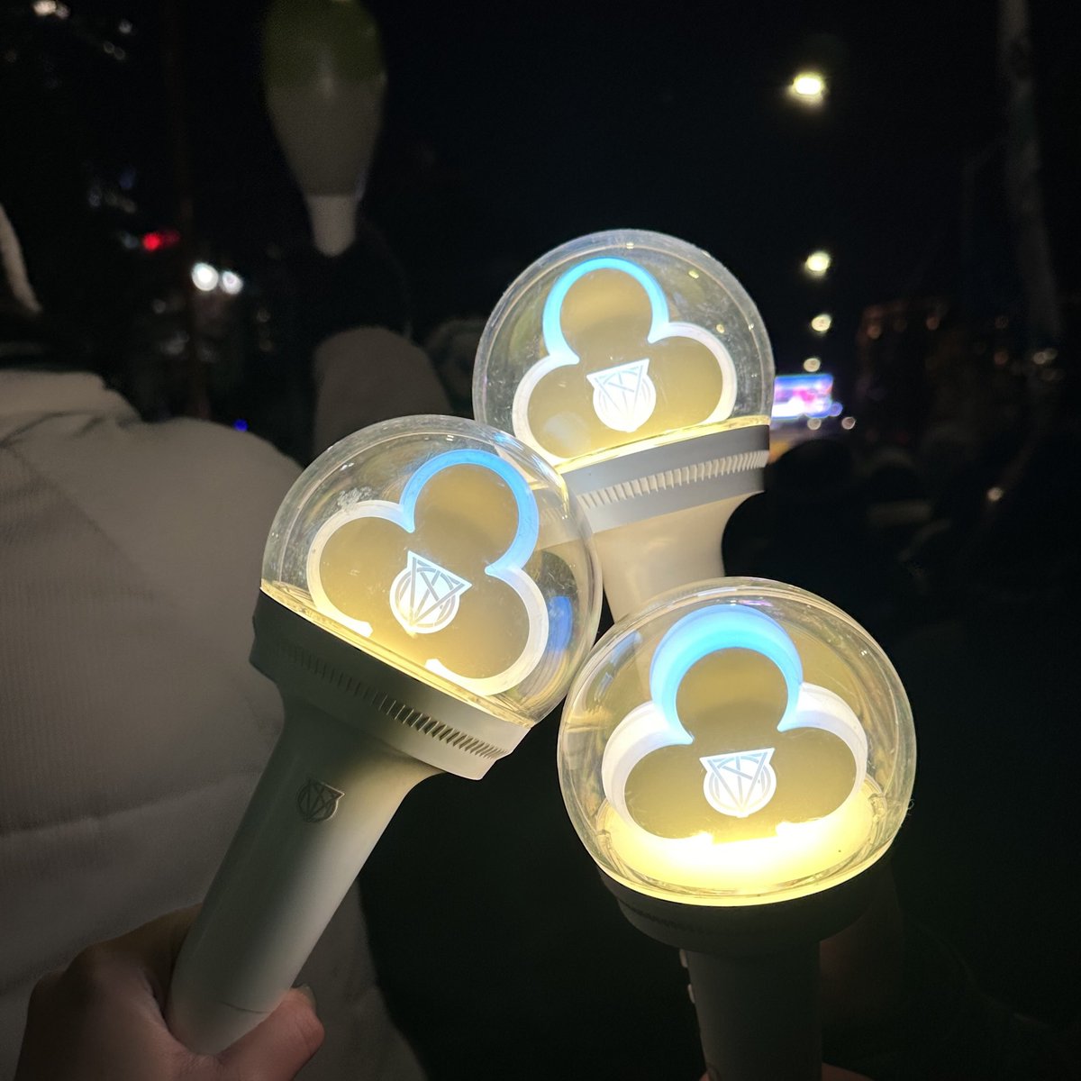 비빅 tweet media