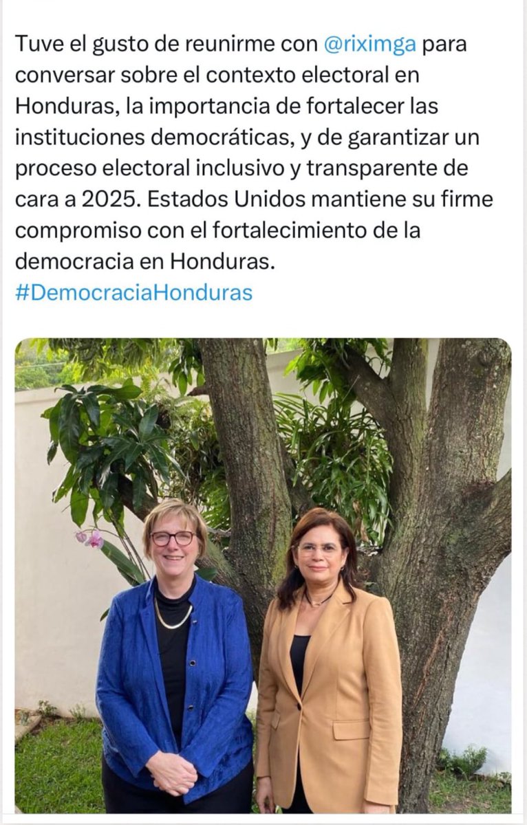 <a href="/FabricioHN1/">Fabricio Sandoval</a> <a href="/USAmbHonduras/">Embajador/a de Estados Unidos ante Honduras</a> Aquí le mandan esta foto , ahí me dice donde le mando una caja de pañuelos para que se limpien la saliva …