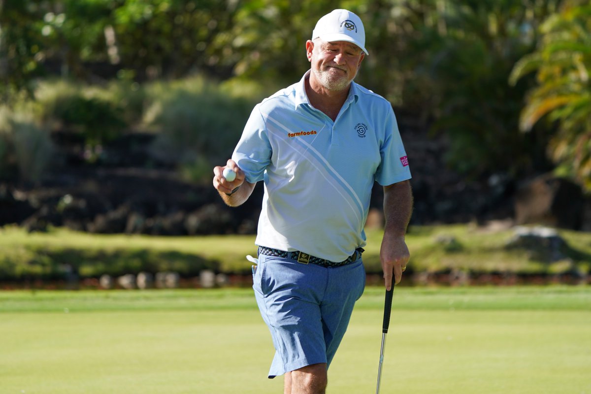 euLegendsTour's tweet image. Eagle on 18 for a round of -10(!) 🦅

Sensational @peterbakergolf 👏

Latest Leaderboard: bit.ly/4ikhTGf

#euLegendsTour #MCBTourChampionship #MCBRoadToMauritius #ConstanceGolf