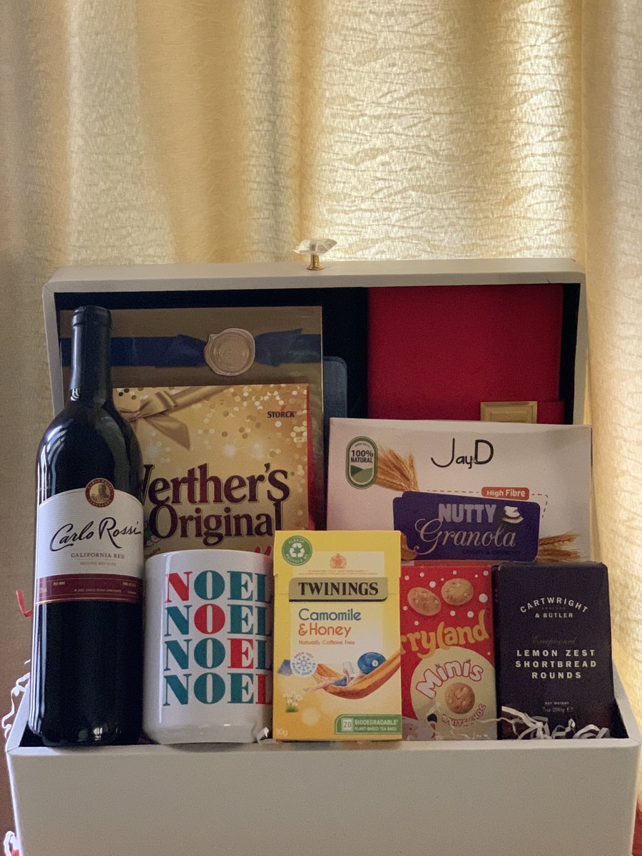 Tee_Gifts's tweet photo. #154,000
🎁🎁🎁🎁🎁 https://t.co/Vemjk2fhlA