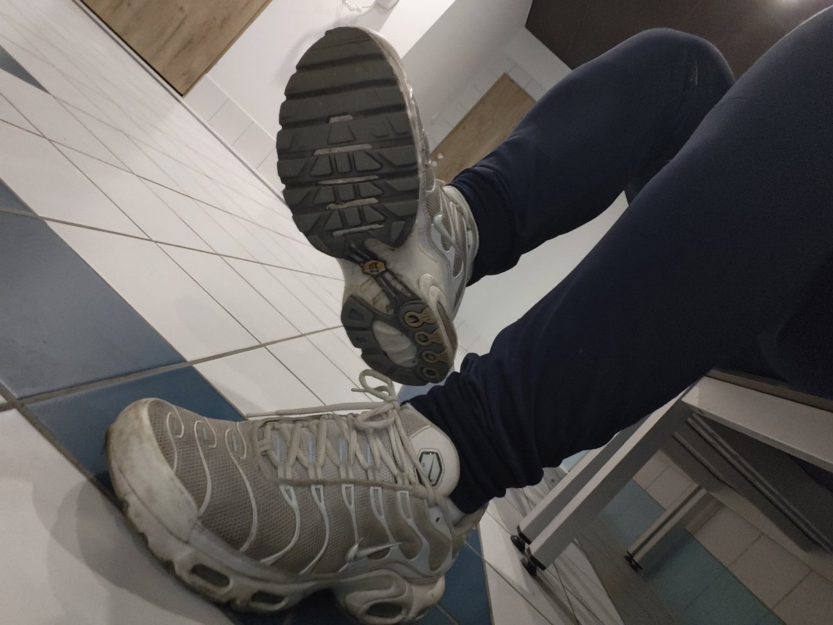 findomphilip's tweet photo. It's tax weekend. Send your tributes pathetic weaklings.
#findomgod #FindomKing #findommaster #cashpig #moneyslave #paypig #findom #finsub https://t.co/KQm5D7yYqD