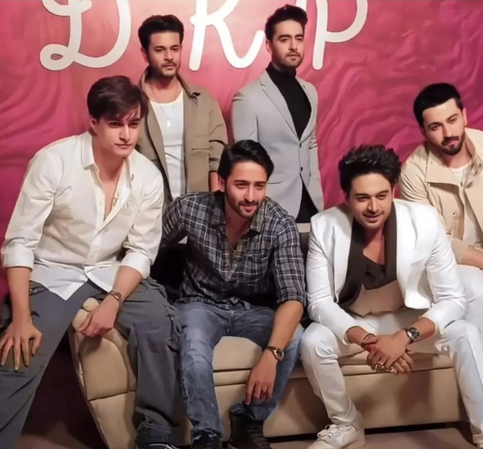 Packs of six🤩six packs😍sixer 🥰
Sitaron Ka Maifil ✨️✨️✨️✨️✨️✨️
<a href="/Shaheer_S/">Shaheer Sheikh</a> 
<a href="/mohsinkhan0810/">Mohsin Khan</a> 
<a href="/Gauravkhanna01/">Gaurav khanna</a> 
<a href="/jaysoni25/">Jay Soni</a>
<a href="/ROHITPUROHIT00/">Rohit purohit</a> 
<a href="/DheerajDhoopar/">Dheeraj Dhoopar</a> 

#ShaheerSheikh #JaySoni  #DheerajDhooper #MohsinKhan  #RohitPurohit #GauravKhanna
#Birdies #Love #Respect