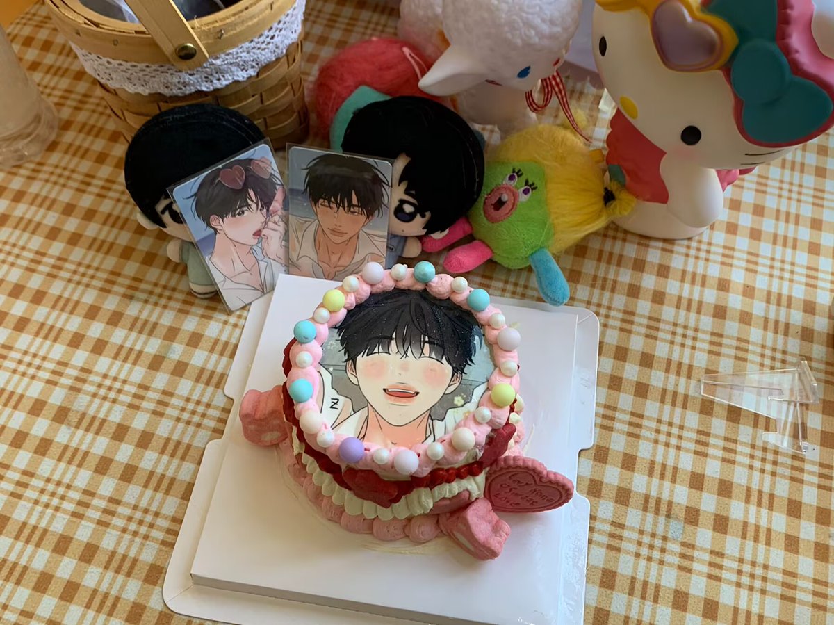 ZLing96039's tweet photo. 우리 아기 생일 축하합니다!매일 즐거운 마음으로 행복하세요!🎉❤️

@lily_zuzu_

#HAPPY_DOBIN_DAY https://t.co/c6fMqK0Kd7