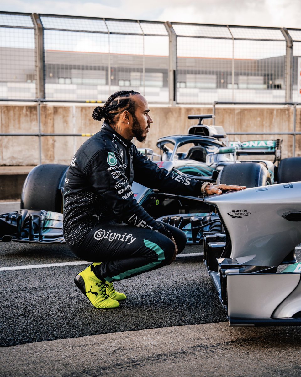 this photo hit hard.. 🖤